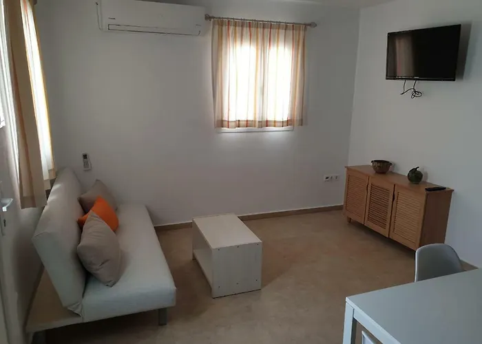 Apartament Maya *
