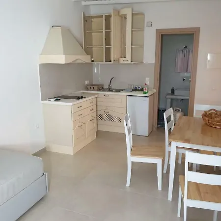 Διαμέρισμα Maya *